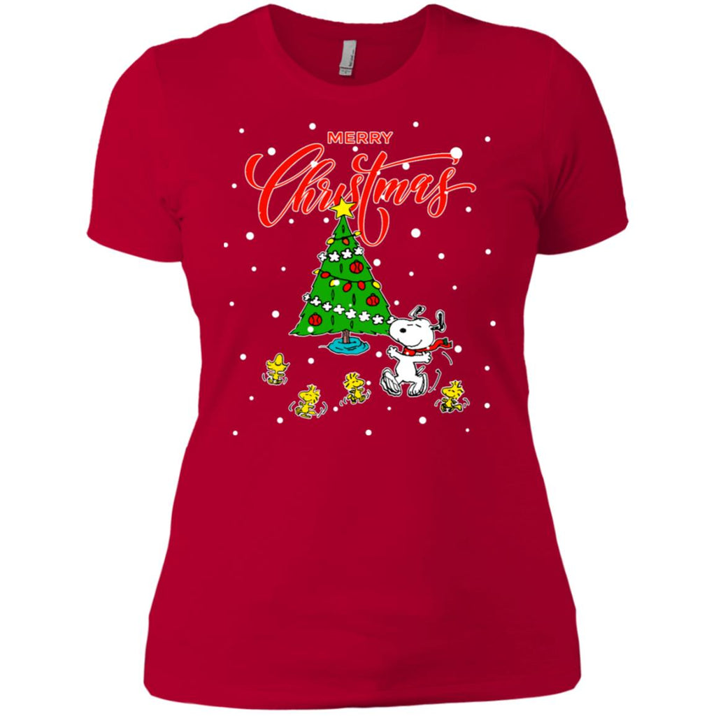Peanuts-snoopy Christmas Tree Women T-Shirt