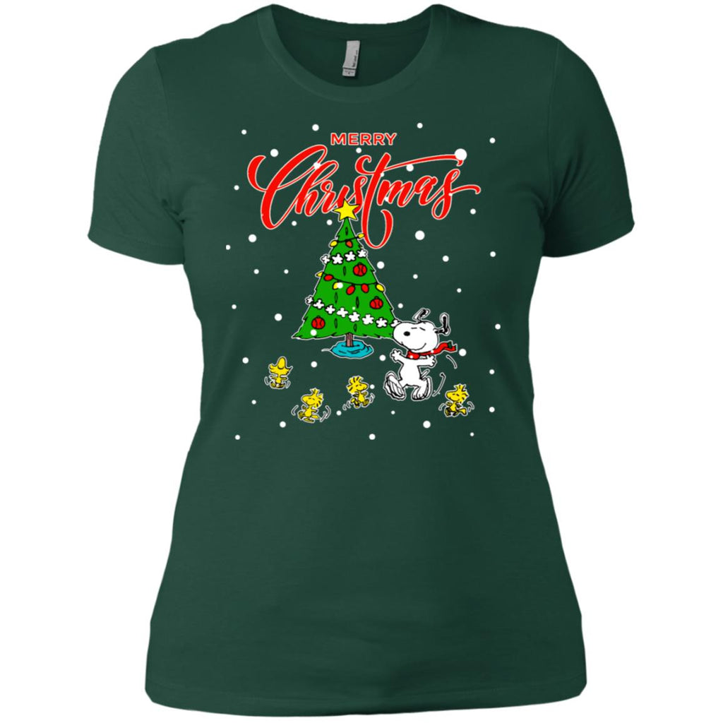 Peanuts-snoopy Christmas Tree Women T-Shirt