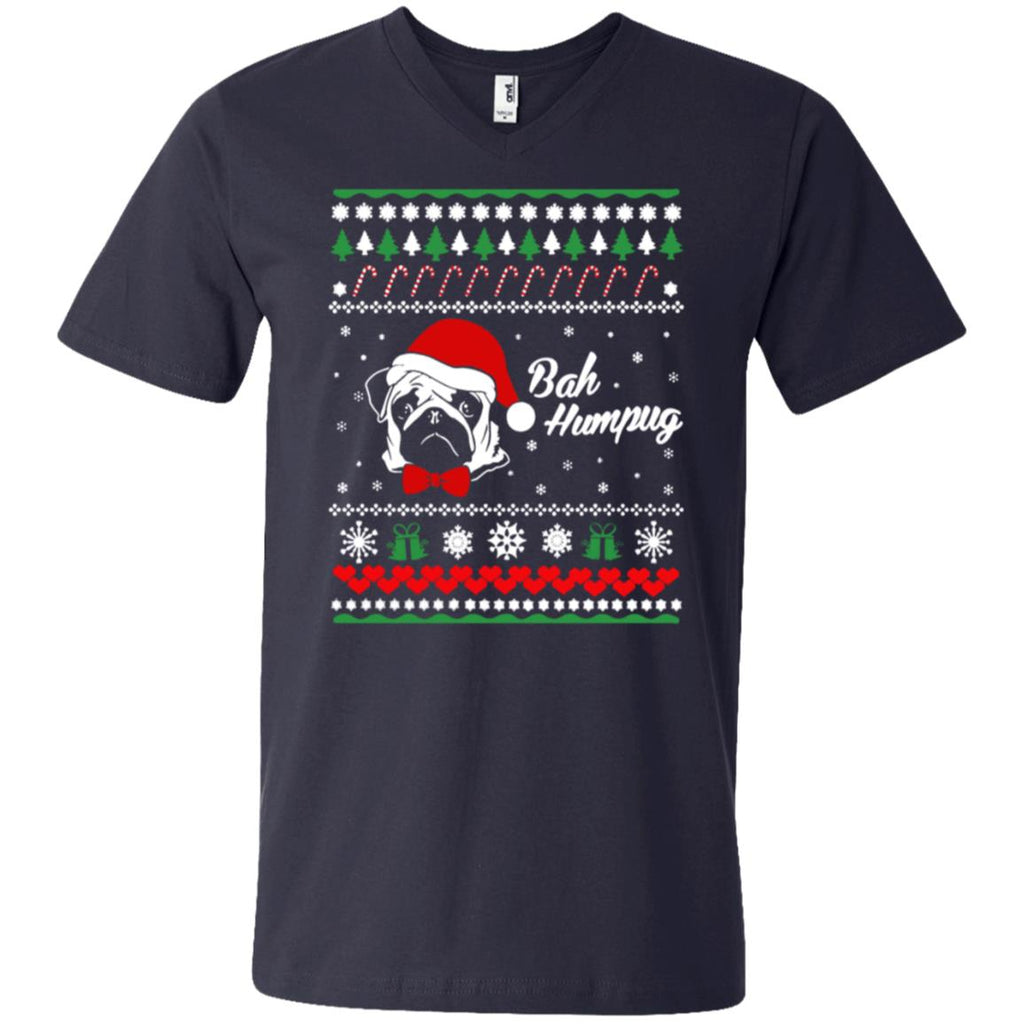 Bah Hum Pug Dog Christmas Men V-Neck T-Shirt