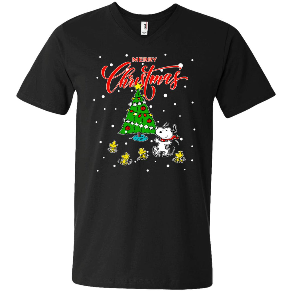 Peanuts-snoopy Christmas Tree Men V-Neck T-Shirt