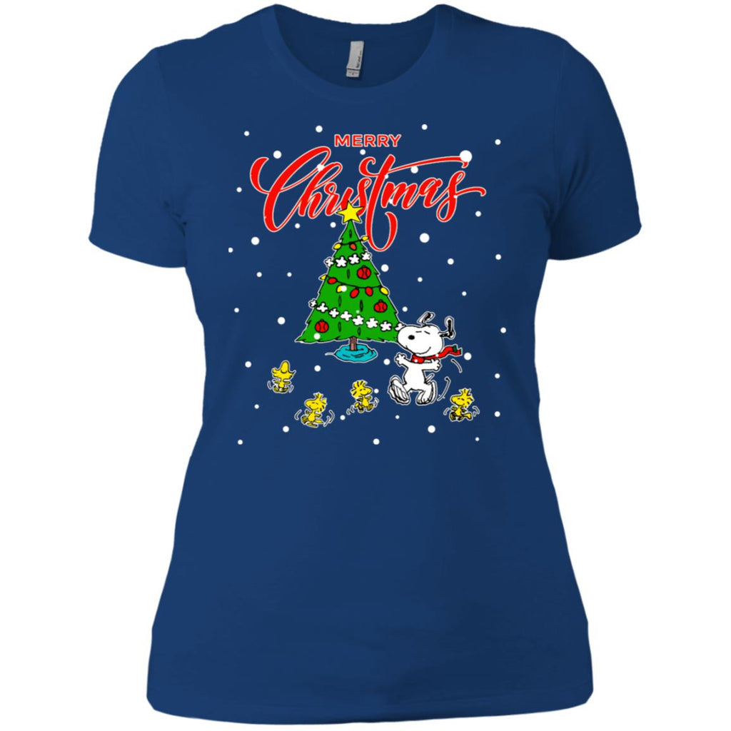 Peanuts-snoopy Christmas Tree Women T-Shirt